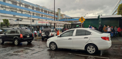 Continúa falta de medicinas e insumos en los hospitales del IESS